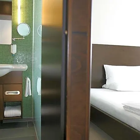 Corbin Muenchen Airport Business Hotel 3*